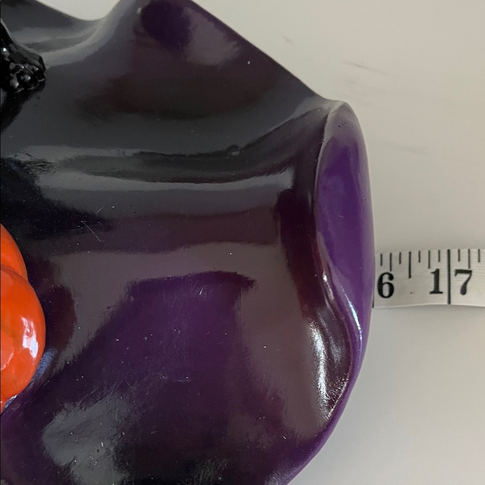 Halloween Witch Hat Decoration with Pumpkins - Picture 15 of 16